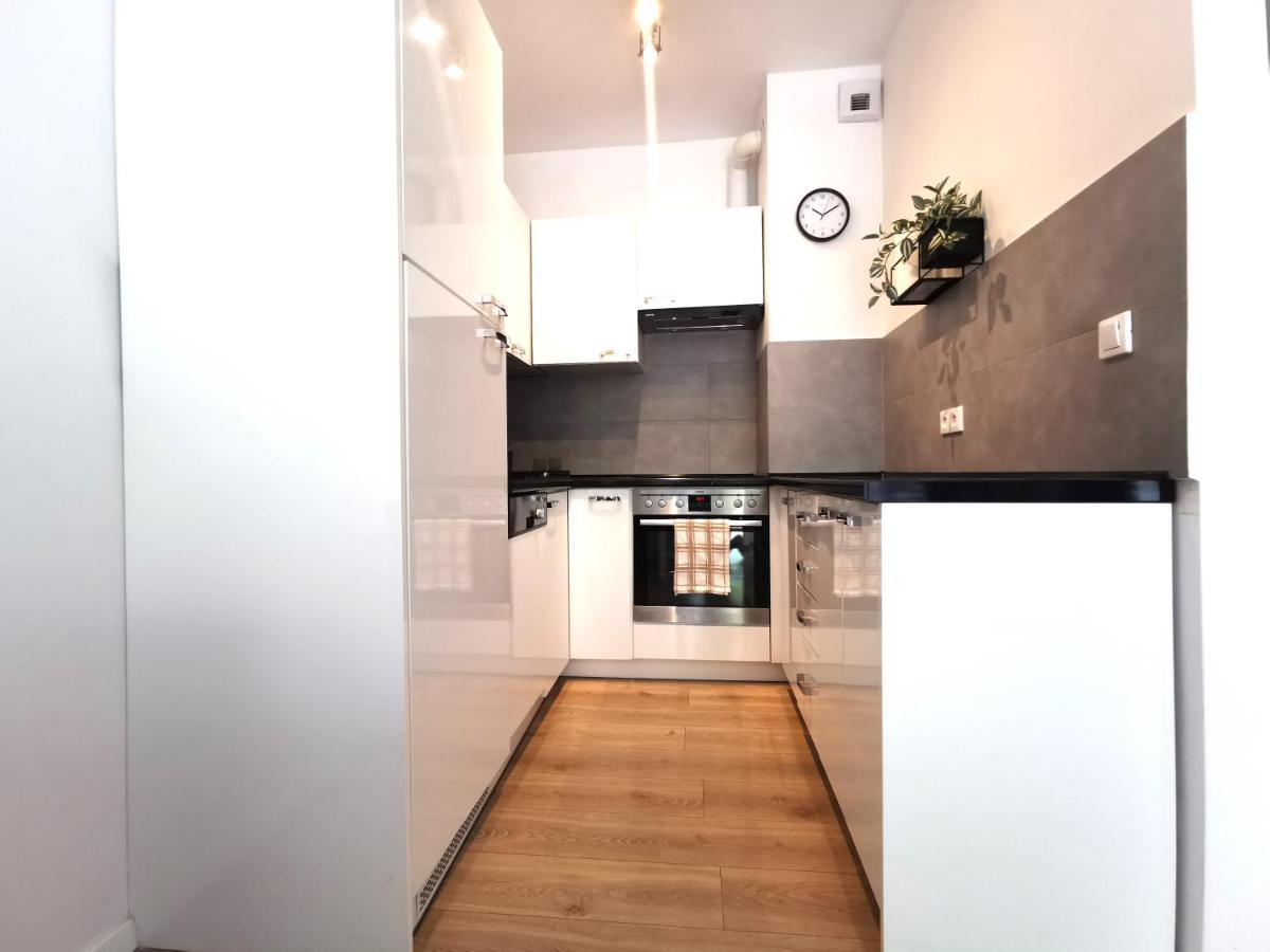Matejki Apartment ~ Self Check-In 24 ~ Parking 브로츠와프 외부 사진